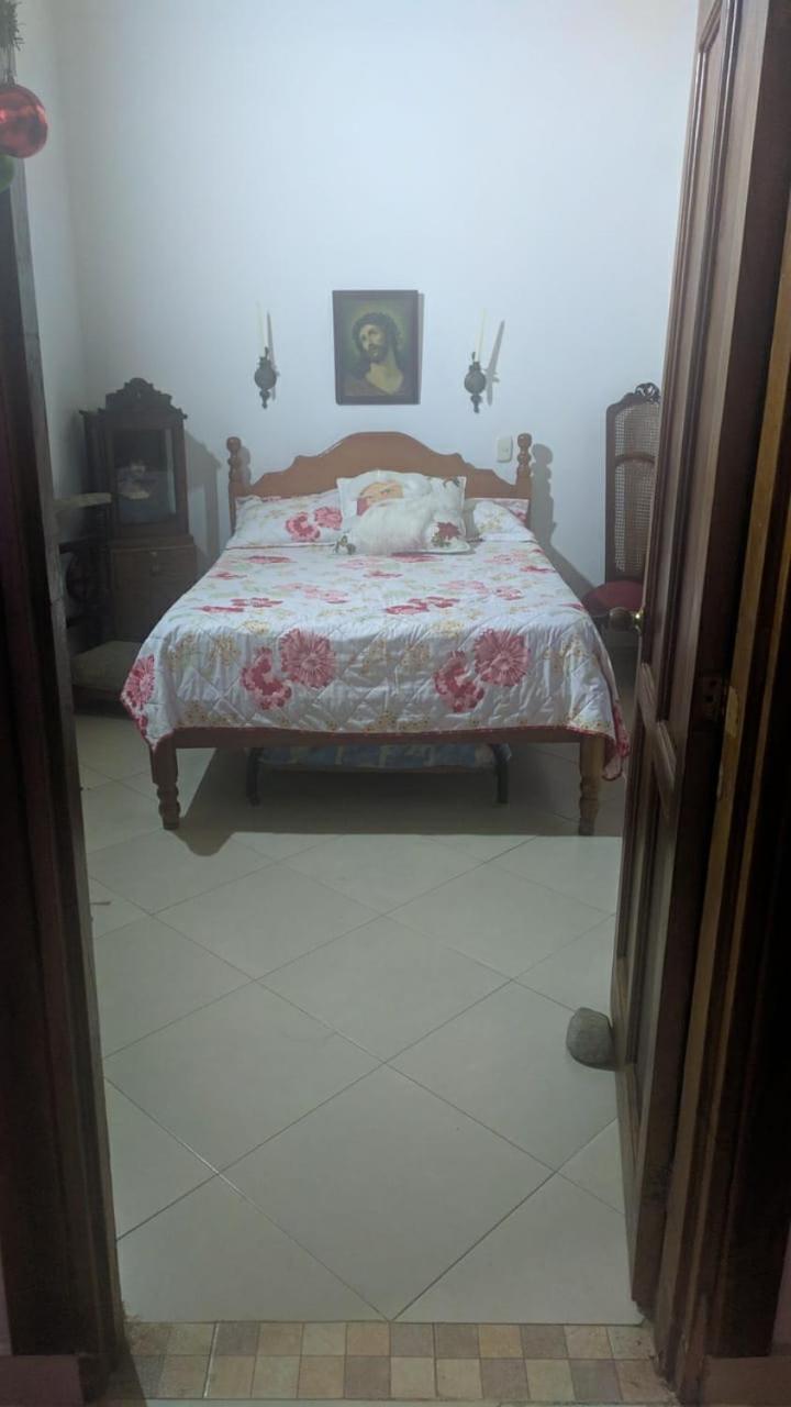Hostal Famihotel Fundadores 하르딘 외부 사진