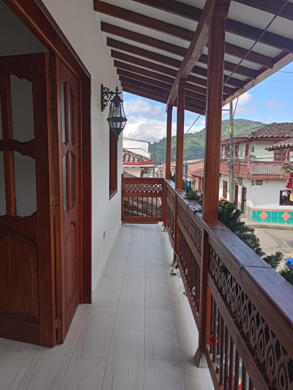 Hostal Famihotel Fundadores 하르딘 외부 사진