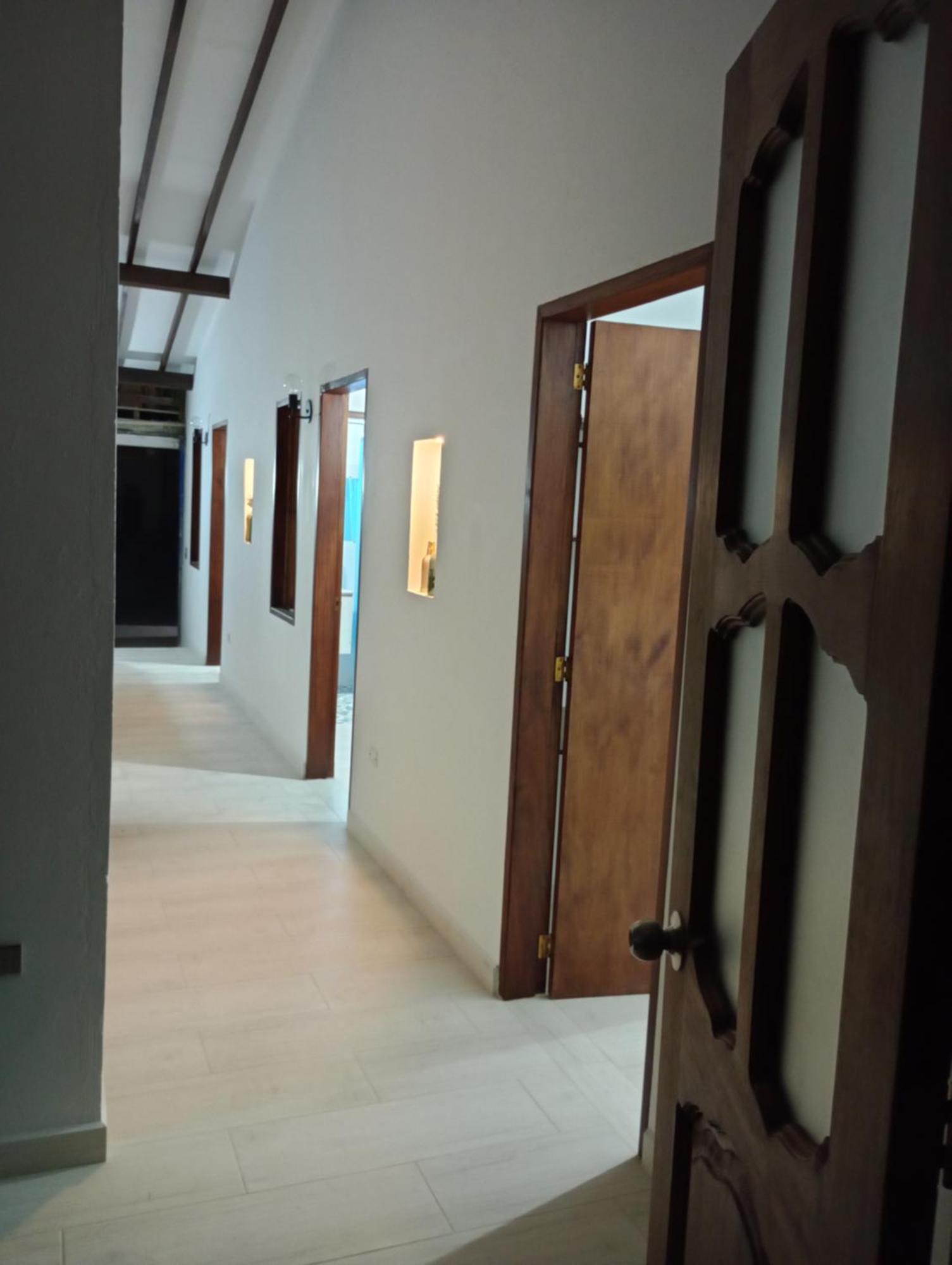 Hostal Famihotel Fundadores 하르딘 외부 사진